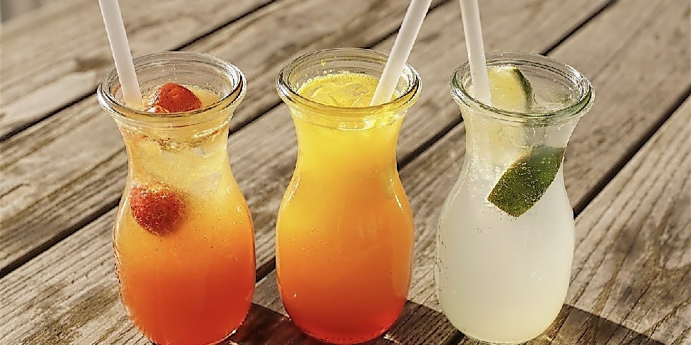 Sommerliche Drinks für Grillparty Sommerliche Drinks für Grillparty