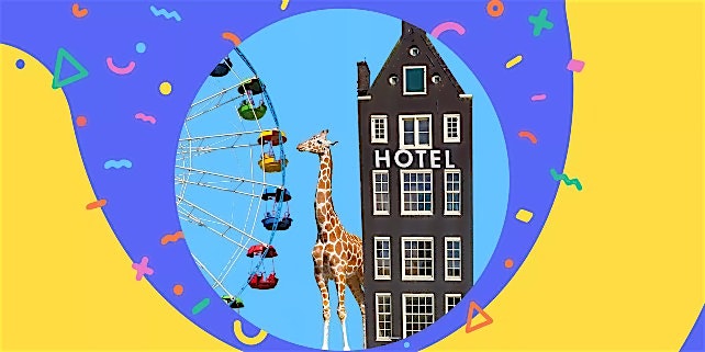Eine Giraffe vor einem Hotel